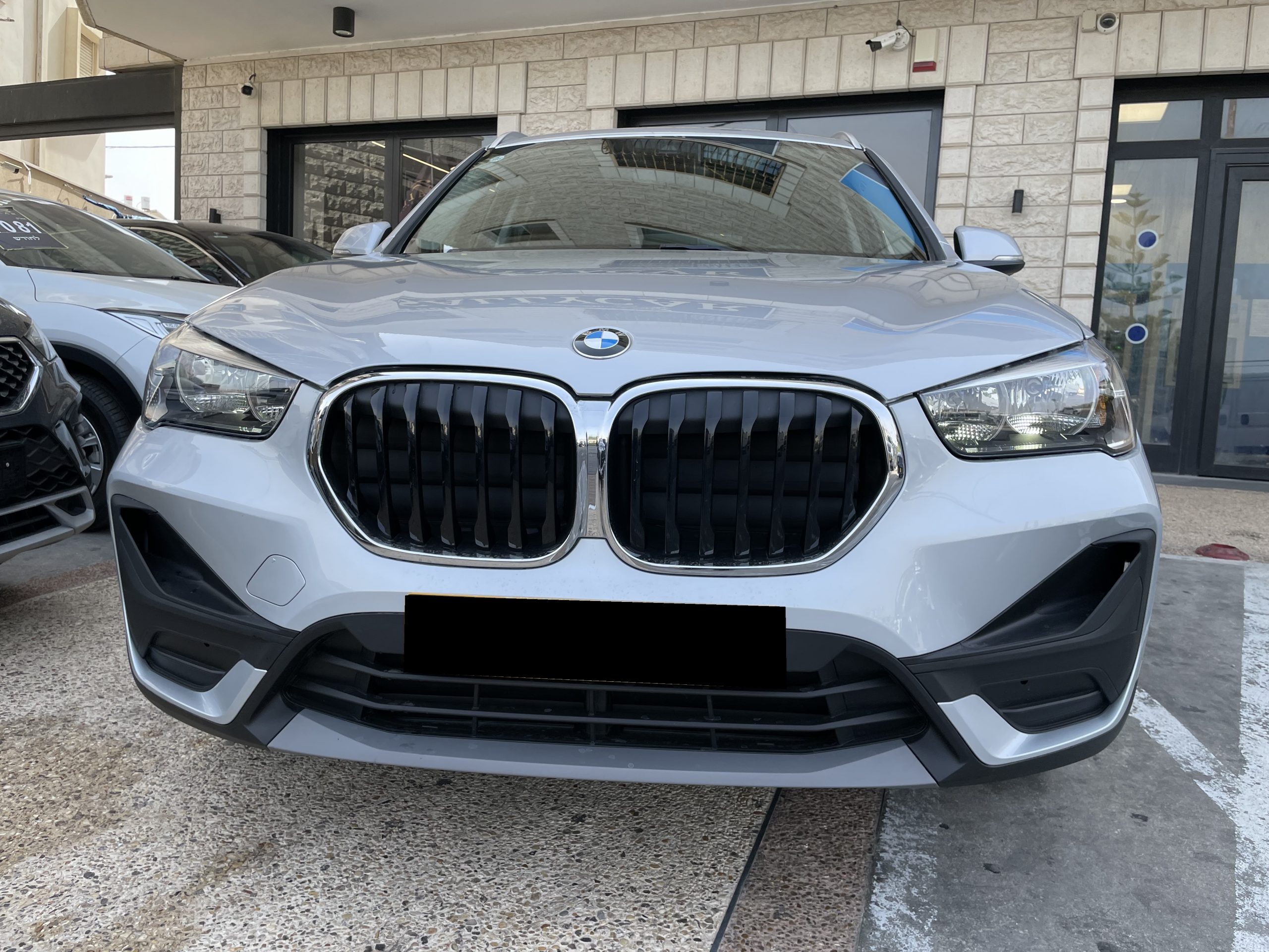 Read more about the article BMW X1 BUSINESS 2021