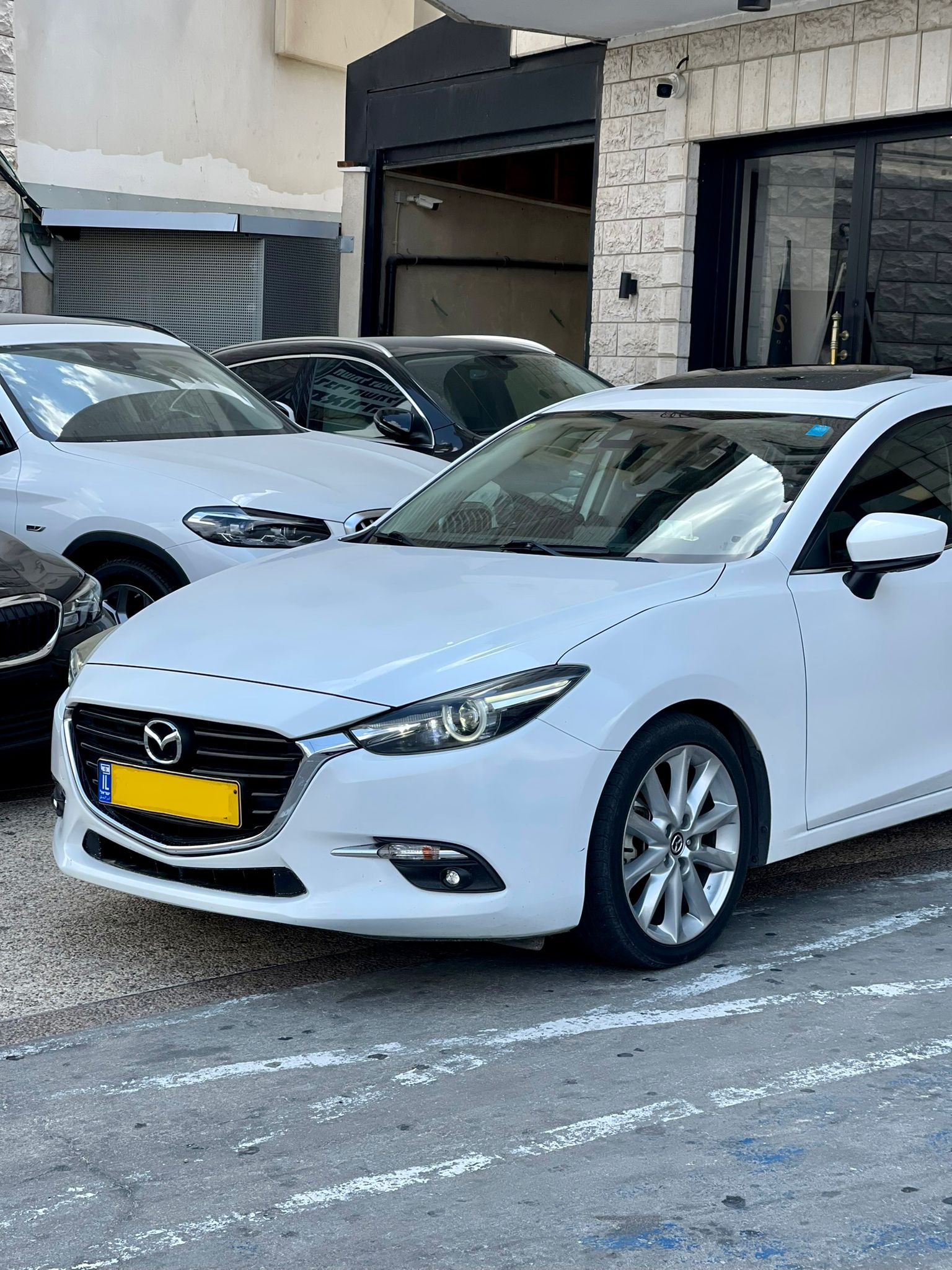 Read more about the article ▪️mazda 3 premium ▪️